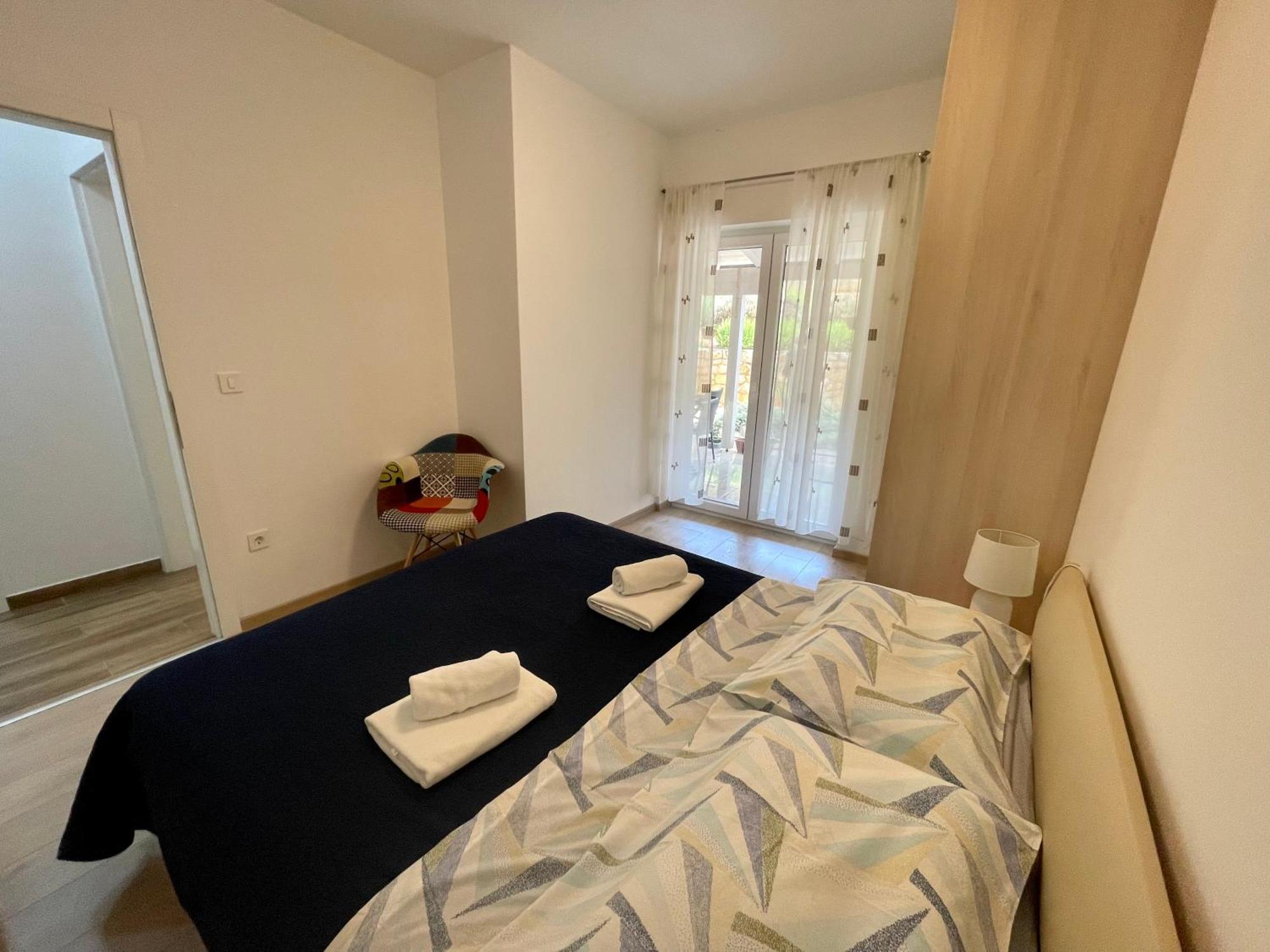Apartments Dona Cres Esterno foto